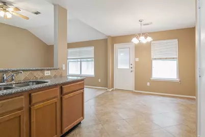 5226 Bright Oak Court, Spring, TX 77373 - Photo 9