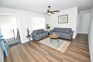 2655 Fountain View St, New Caney, TX 77357 - Photo 5