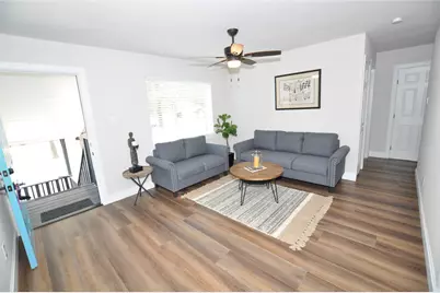2655 Fountain View Street #3, New Caney, TX 77357 - Photo 5