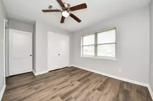 2112 Dewberry Ln, Pasadena, TX 77502 - Photo 19