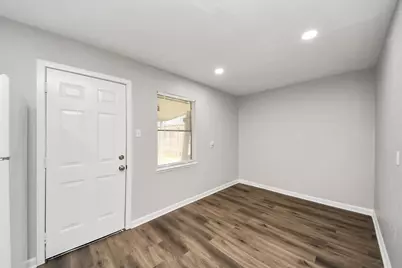 2112 Dewberry Lane, Pasadena, TX 77502 - Photo 11