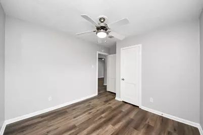 2112 Dewberry Lane, Pasadena, TX 77502 - Photo 15