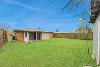 2112 Dewberry Lane, Pasadena, TX 77502 - Photo 27