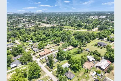 9606 Irby Street, Houston, TX 77088 - Photo 13