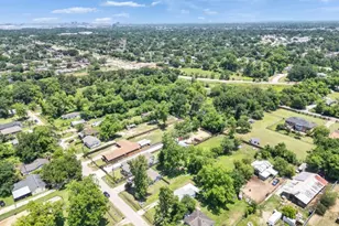 9606 Irby St, Houston, TX 77088 - Photo 13
