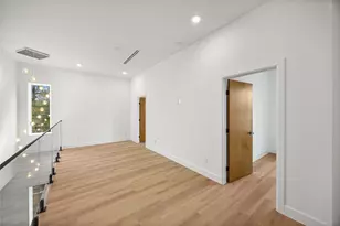 3807 Noah Street W, Houston, TX 77021 - Photo 19