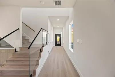 3807 Noah Street W, Houston, TX 77021 - Photo 9