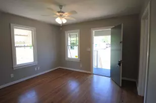 1214 Teal St, Houston, TX 77029 - Photo 9