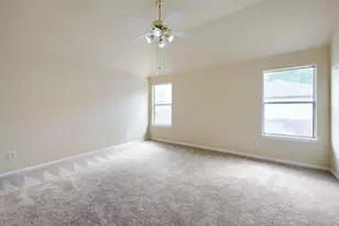 643 Meadow Knoll Dr, Stafford, TX 77477 - Photo 13