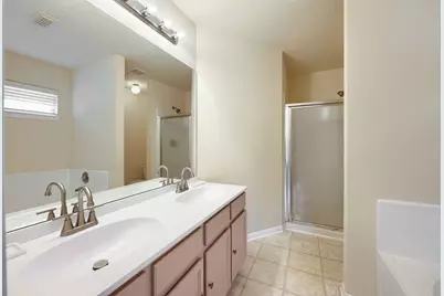 643 Meadow Knoll Drive, Stafford, TX 77477 - Photo 15