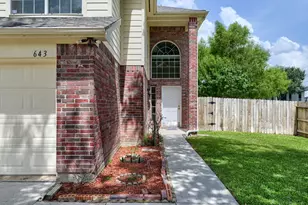 643 Meadow Knoll Dr, Stafford, TX 77477 - Photo 3