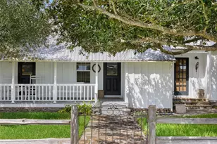 3523 Seidel Rd, Schulenburg, TX 78956 - Photo 1