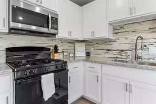 729 Flycatcher Dr, Palacios, TX 77465 - Photo 13