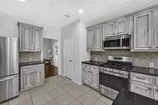 25515 Buffalo Springs Ct, Spring, TX 77373 - Photo 9