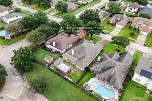 12023 Cyprus Field, Houston, TX 77070 - Photo 37