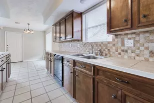 22206 N Fork Dr, Katy, TX 77450 - Photo 7