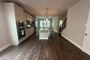 24 Centennial Ridge, The Woodlands, TX 77354 - Photo 5