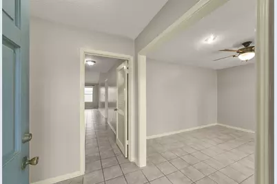 5539 Rivertree Lane, Spring, TX 77379 - Photo 7