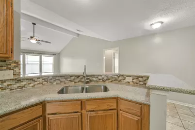 5539 Rivertree Lane, Spring, TX 77379 - Photo 17