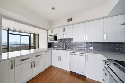 15 Greenway Plaza #25J, Houston, TX 77046 - Photo 39