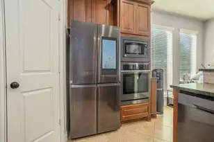 10007 Eldarica Way, Katy, TX 77494 - Photo 11