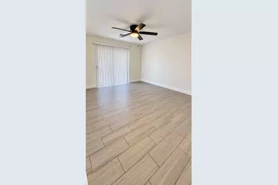4714 N Cashel Circle, Houston, TX 77069 - Photo 13