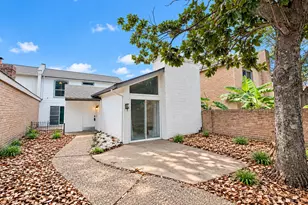 4714 N Cashel Cir, Houston, TX 77069 - Photo 3