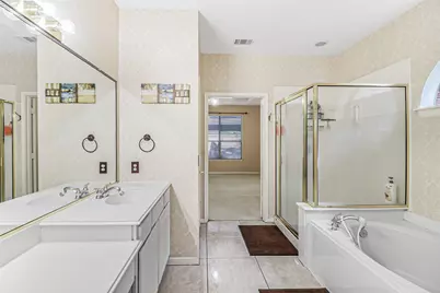 11207 Hillside Glen Trail, Houston, TX 77065 - Photo 15