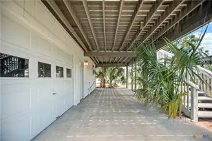 115 W Adams St, Port O Connor, TX 77982 - Photo 29