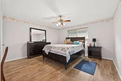 21707 Glenbranch Drive, Spring, TX 77388 - Photo 19