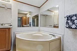 102 Windwood Cir, Somerville, TX 77879 - Photo 21