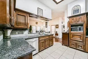 338 Grand Oaks Blvd, Houston, TX 77015 - Photo 15