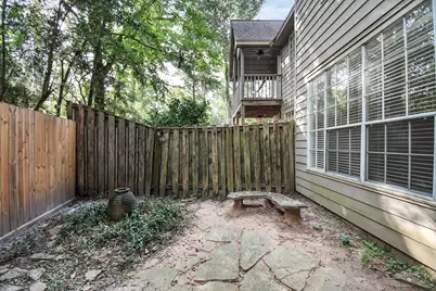60 Lakeridge Court, The Woodlands, TX 77381 - Photo 7