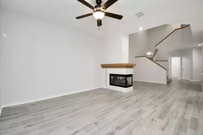 60 Lakeridge Court, The Woodlands, TX 77381 - Photo 17