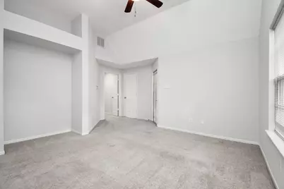 60 Lakeridge Court, The Woodlands, TX 77381 - Photo 25