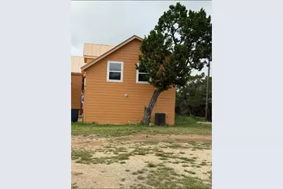 275 Hill Of Contentment, Lakehills, TX 78063 - Photo 3