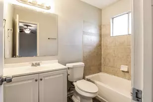 3815 Derbyhall Dr, Houston, TX 77066 - Photo 15