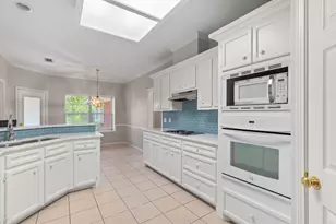 508 Shire Dr, College Station, TX 77845 - Photo 3