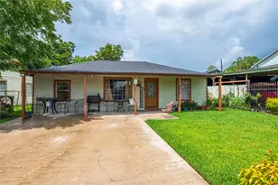 4937 Bataan Rd, Houston, TX 77033 - Photo 3