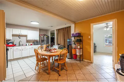 4937 Bataan Road, Houston, TX 77033 - Photo 21
