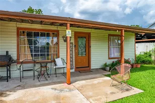 4937 Bataan Rd, Houston, TX 77033 - Photo 5
