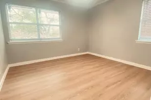 9006 Ilona Ln, Houston, TX 77025 - Photo 7