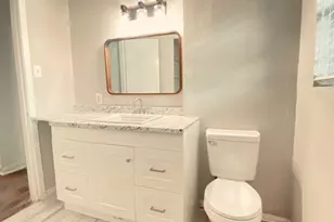 9006 Ilona Ln, Houston, TX 77025 - Photo 11