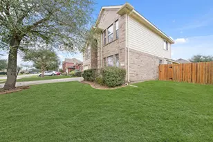4035 E Teal Estates Cir, Fresno, TX 77545 - Photo 3