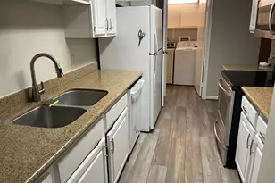 5150 Hidalgo St, Houston, TX 77056 - Photo 9