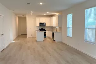 30527 Wolfburn St, Waller, TX 77484 - Photo 3