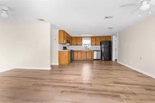 6002 Shelburne St, Houston, TX 77396 - Photo 5