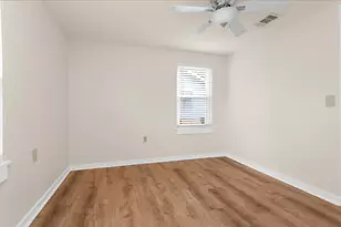 6002 Shelburne St, Houston, TX 77396 - Photo 13
