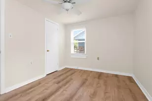 6002 Shelburne St, Houston, TX 77396 - Photo 17
