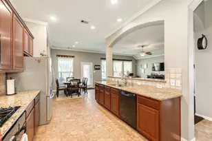 13805 Bright Canyon Ln, Rosharon, TX 77583 - Photo 17